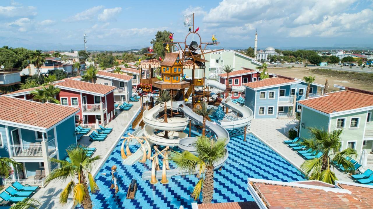 Hotel Crystal Club World Of Colours Belek Exteriér fotografie